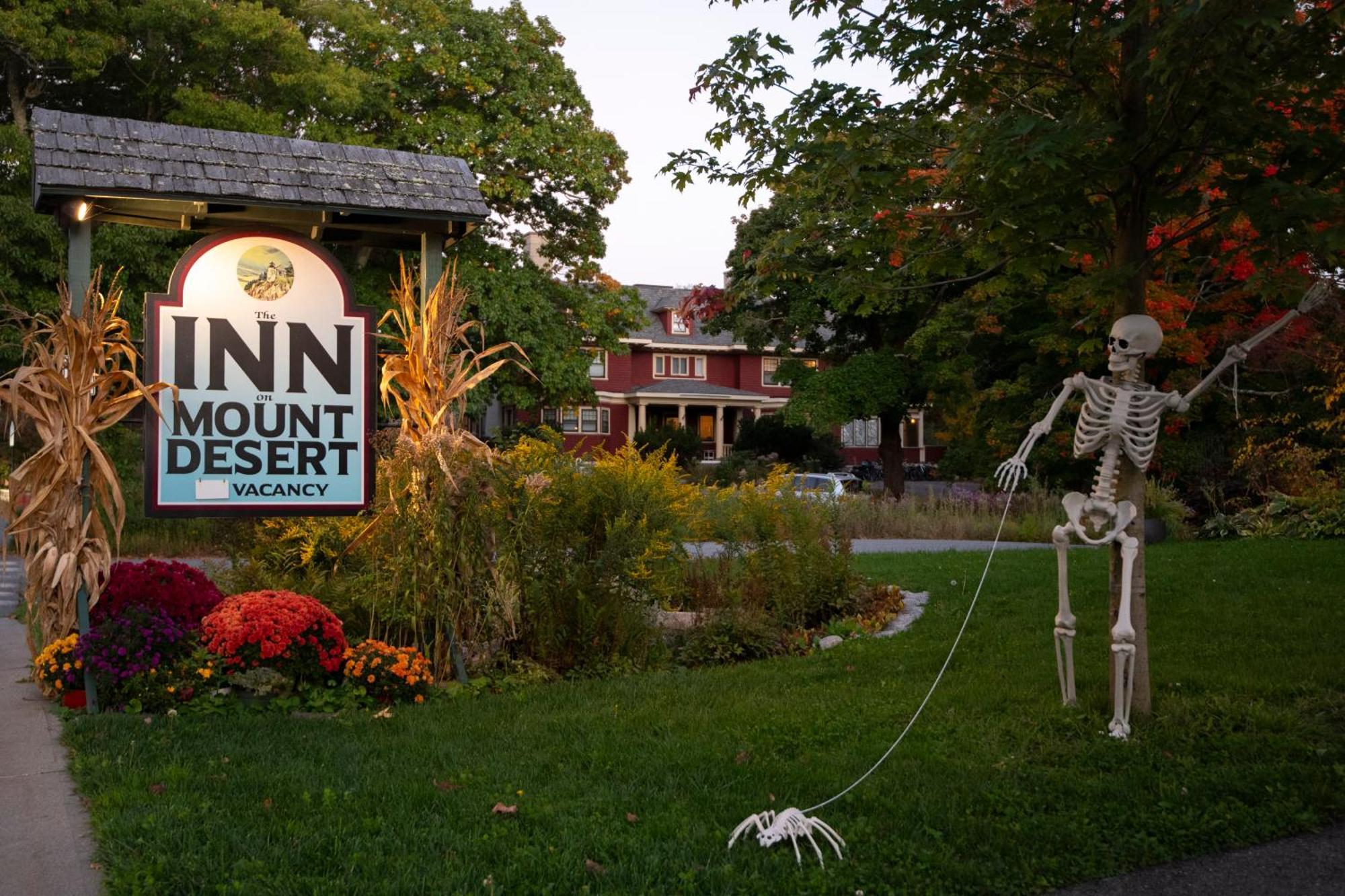 The Inn On Mount Desert Бар Харбор Экстерьер фото
