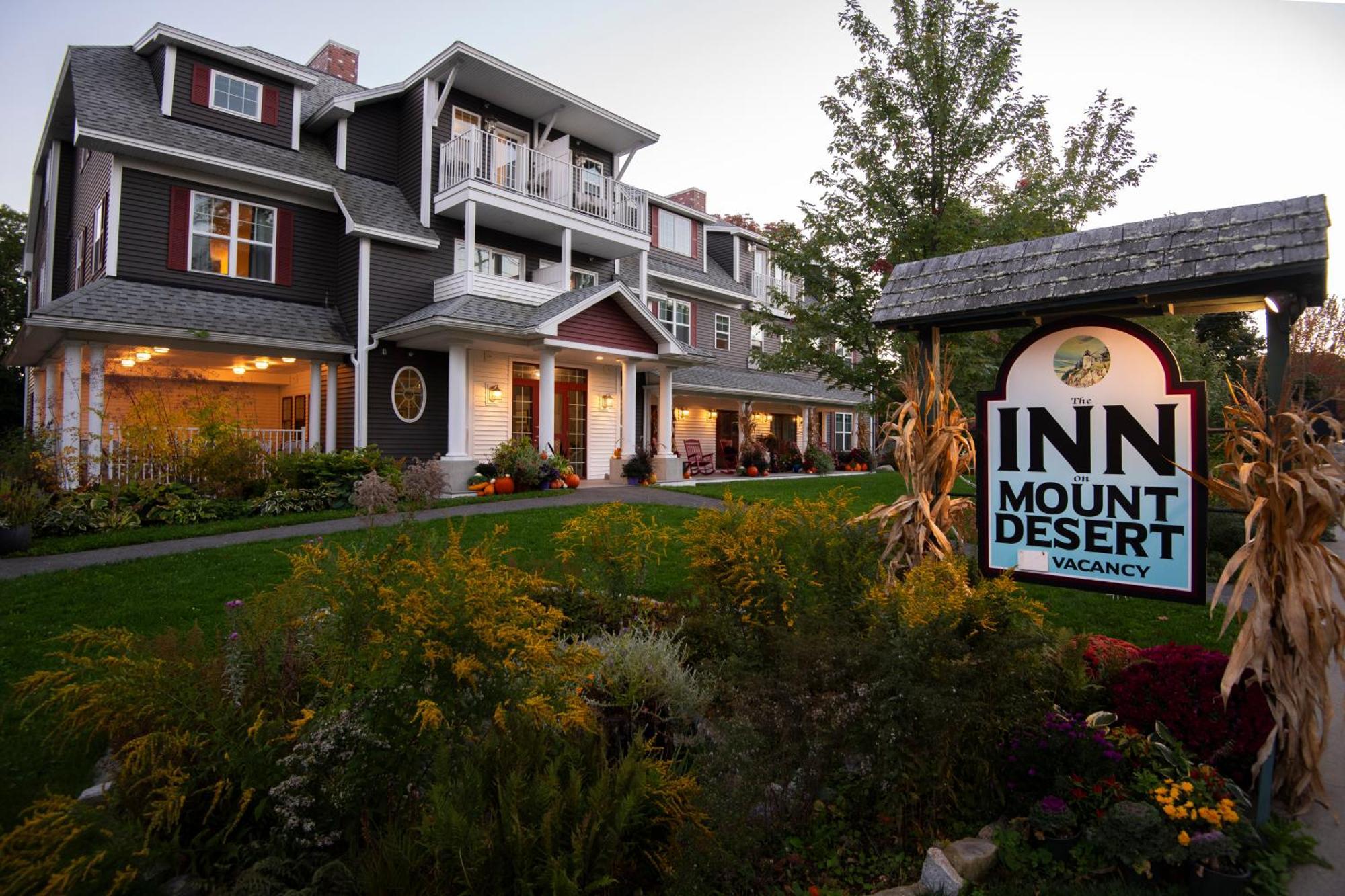 The Inn On Mount Desert Бар Харбор Экстерьер фото